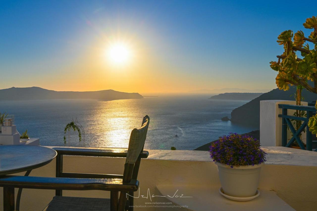 Delion View Hotel Fira  Bagian luar foto