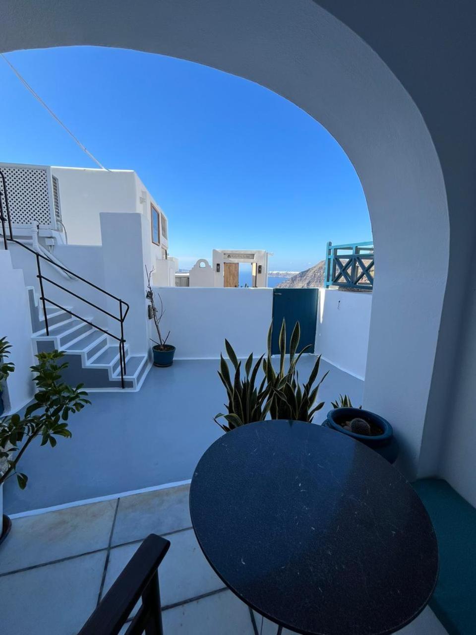 Delion View Hotel Fira  Bagian luar foto